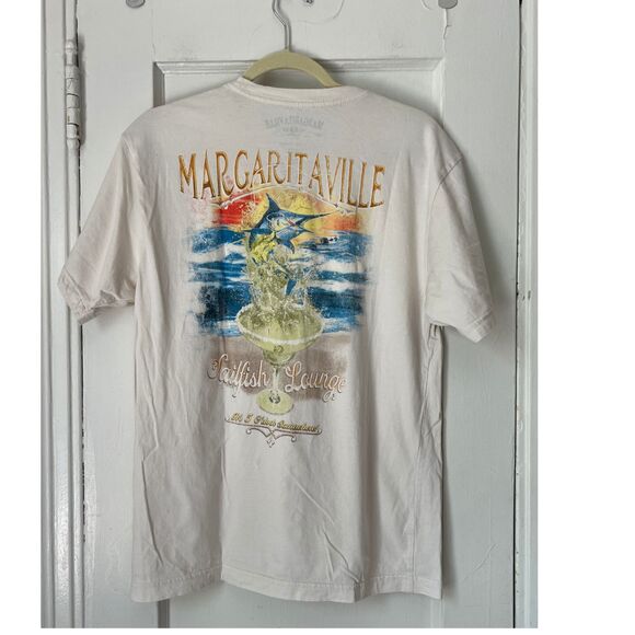 MARGARITAVILLE white Shirt Sailfish Lounge It's 5 O'clock Somewhere t shirt SZ m - Picture 2 of 7